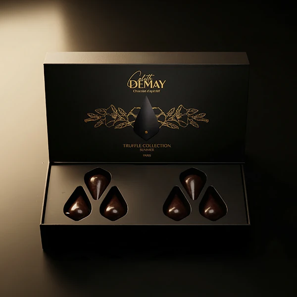 Une_photographie_de_produit_photoraliste_de_haute__delpmaspu ()_result — Colette Demay chocolat d'apéritif